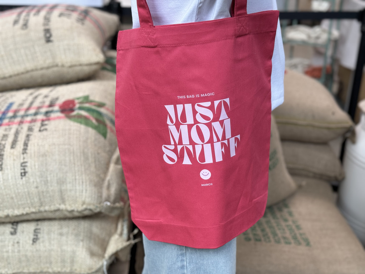 SHOPPER "JUST MOM STUFF"