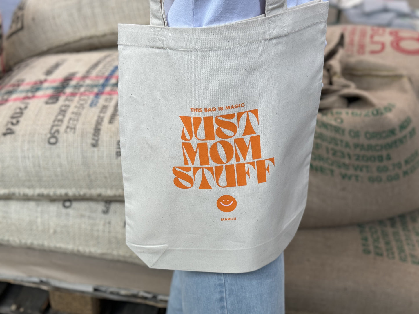 SHOPPER "JUST MOM STUFF"